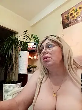 SusieNoreen Webcamshow