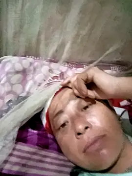 tnm00's Webcam Show
