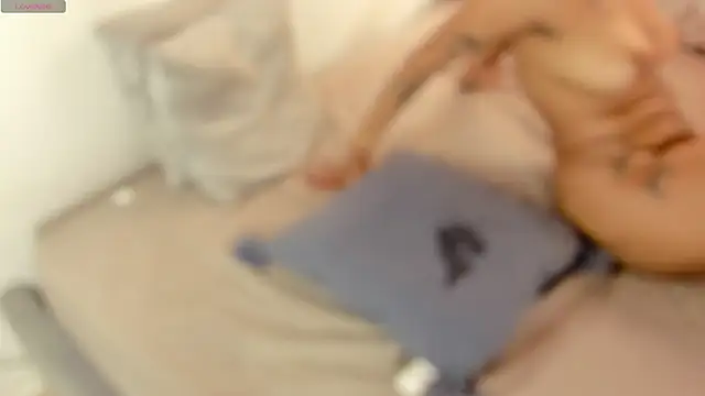 Alanna_House1: вебкам-шоу