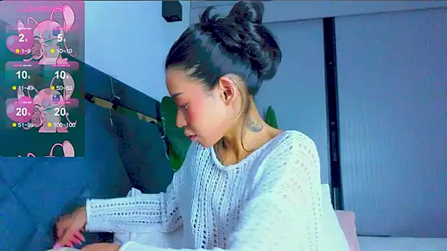 Mia_Tin's Webcam Show