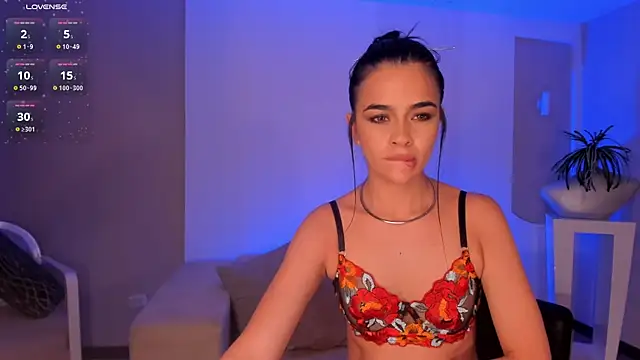 AlanaCraft's Webcam Show
