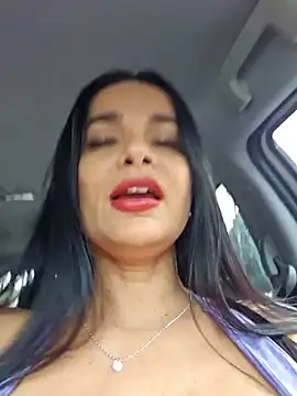 CataleyaRusso's Webcam Show