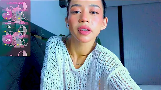 Mia_Tin's Webcam Show