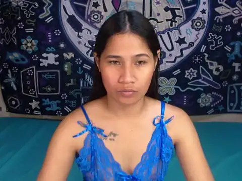 WiseeBella's Webcam Show