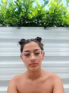 Ary-18's Webcam Show