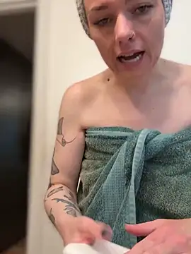 LadyLena1's Webcam Show