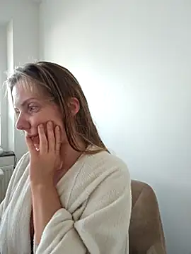 Nova-Lee Webcam-Show
