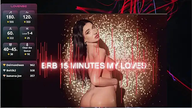 IvyNoirr's Webcam Show