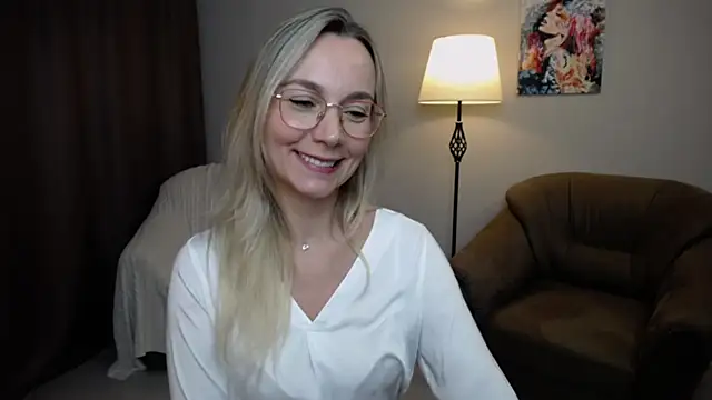 Ava_Elior's Webcam Show