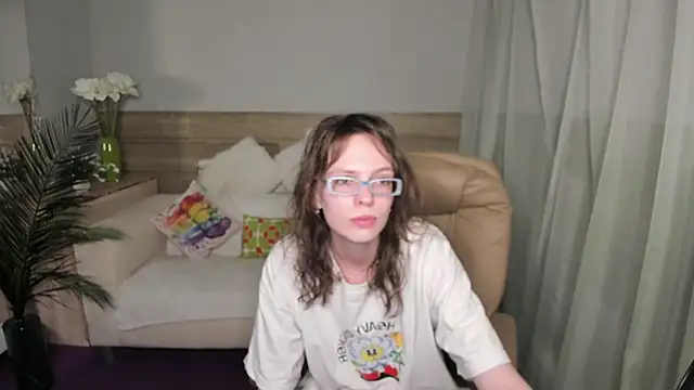 PlayfullAmelia's Webcam Show