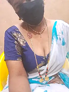 Raashi369's Webcam Show