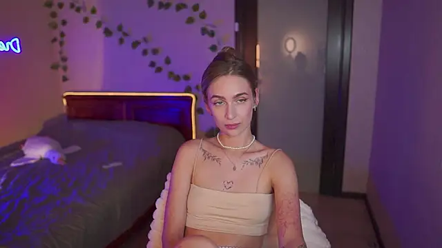 Kamila_icee's Webcam Show