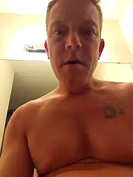 Bigtater1999's Webcam Show