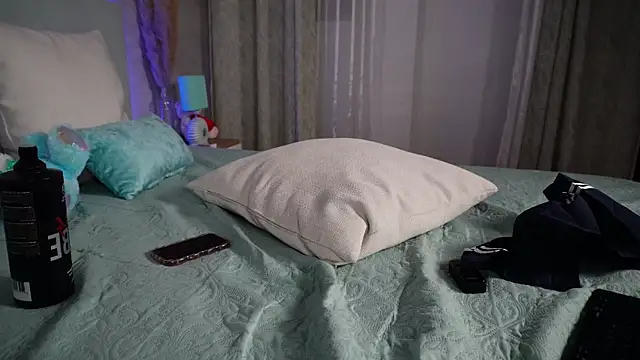 MikaSweety's Webcam Show
