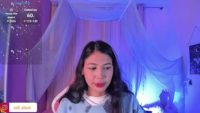 Sofiabrat's Live Sex Cam Show