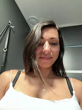 _MiaQueen_'s Live Sex Cam Show