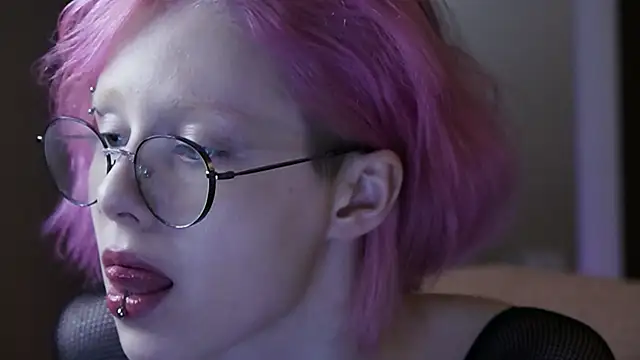 AmityBlightt's Live Sex Cam Show