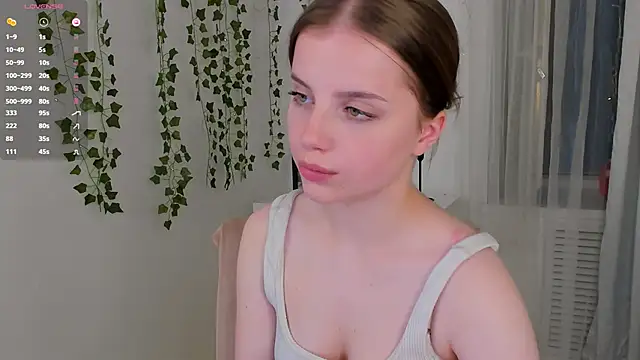 GabiMeshuggah's Live Sex Cam Show