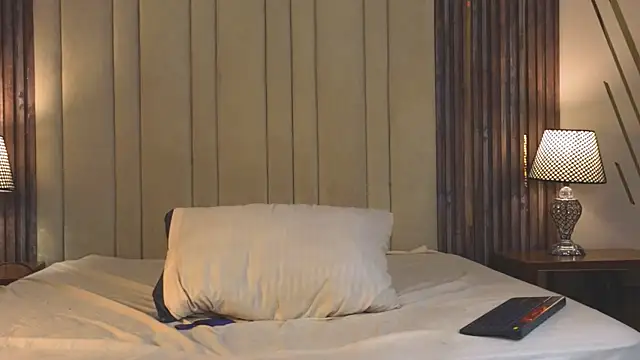 lil_dollar's Webcam Show