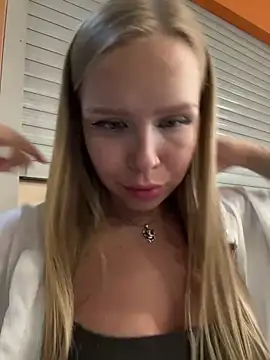 Liza_risky's Webcam Show