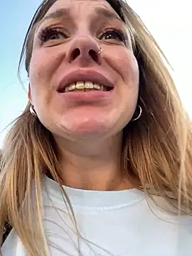 Sweet___Emily's Webcam Show
