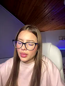 Sofia18_pinkk's Webcam Show