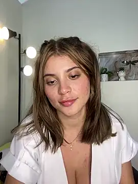 _Alice_1's Webcam Show