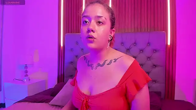 Niaa_Stark's Webcam Show