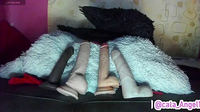 Cata-angel's Webcam Show