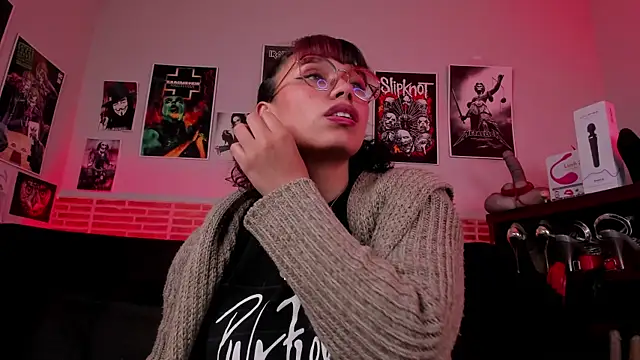 lilith-deveraux's Webcam Show