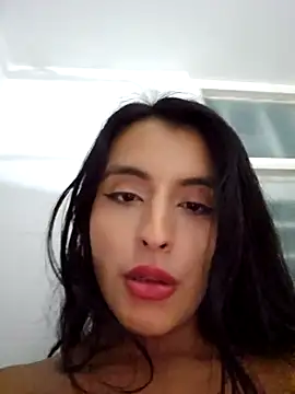 AliishaPss Webcam-Show