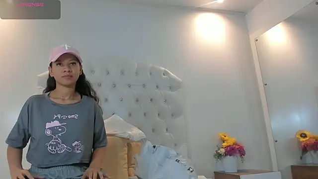 brithany_rousee's Webcam Show