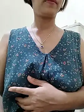 love_sexy090's Webcam Show