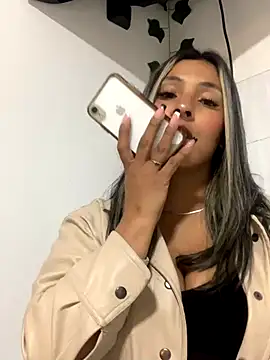 cami-leon's Webcam Show