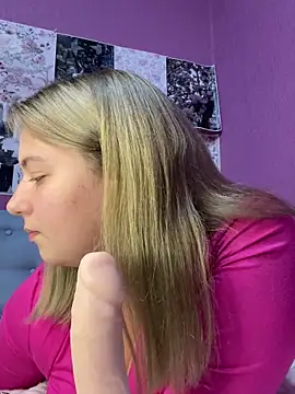 AnnaTaylor1676's Webcam Show