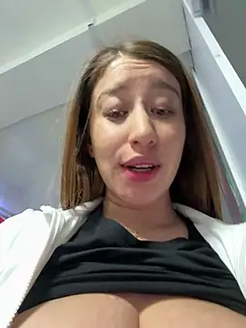 roouse's Live Chat Room