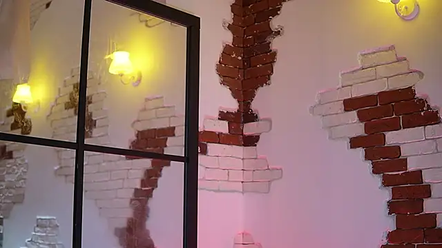 AngelinaCapri's Webcam Show