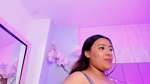 MollyBigBoobs12's Webcam Show