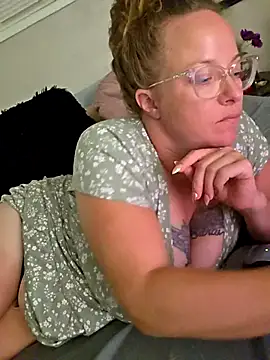 julimonroe's Live Sex Cam Show