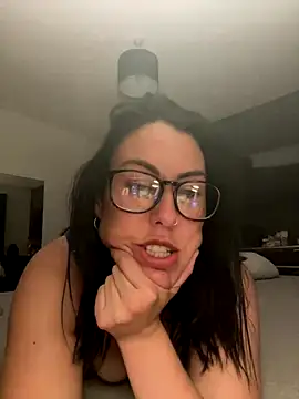 xCharlie_MILFx's Live Sex Cam Show