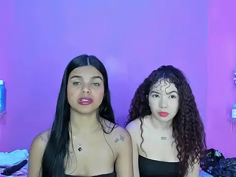 Dirtyteens18-'s Webcam Show