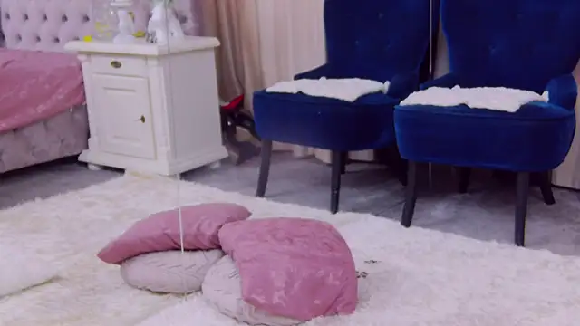CassidyVelvet's Webcam Show