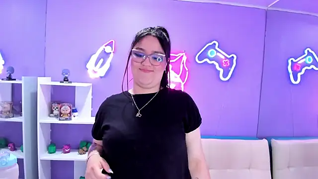 Camiila_Osorio's Webcam Show