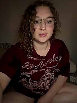 EmmieRae's Webcam Show