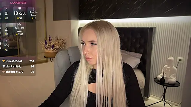 OhMyEmma's Webcam Show