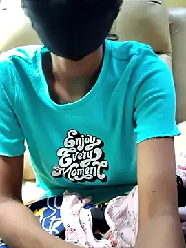 ramyasri-'s Webcam Show