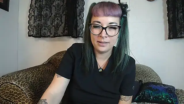 Missy-Dee's Live Sex Cam Show