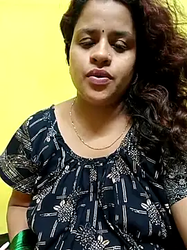 Stepbhabhi's Webcam Show