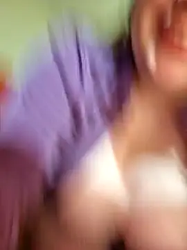 BustyLanaX's Live Sex Cam Show