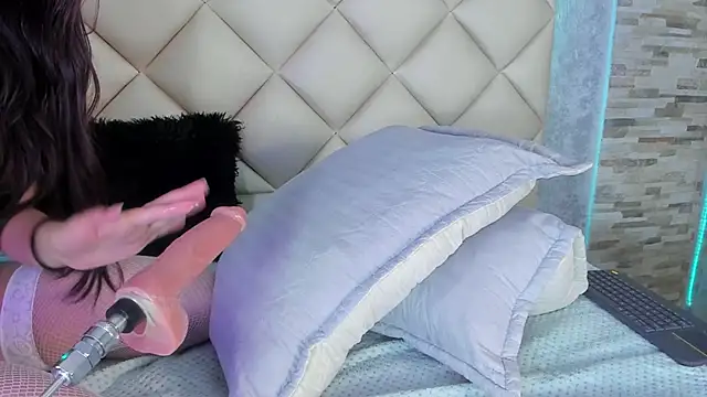 Anastasia_Whitee's Webcam Show